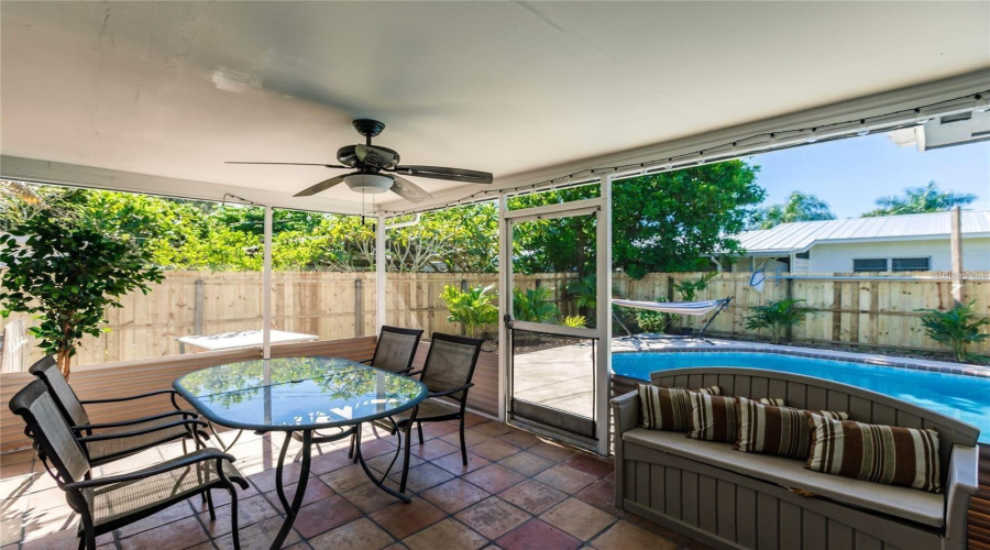 Sarasota, Florida 34233, 3 Bedroom Bedrooms, ,2 Bathroombathrooms,Residential,For Sale,Mundy Ridge,0,Mfrn6145477
