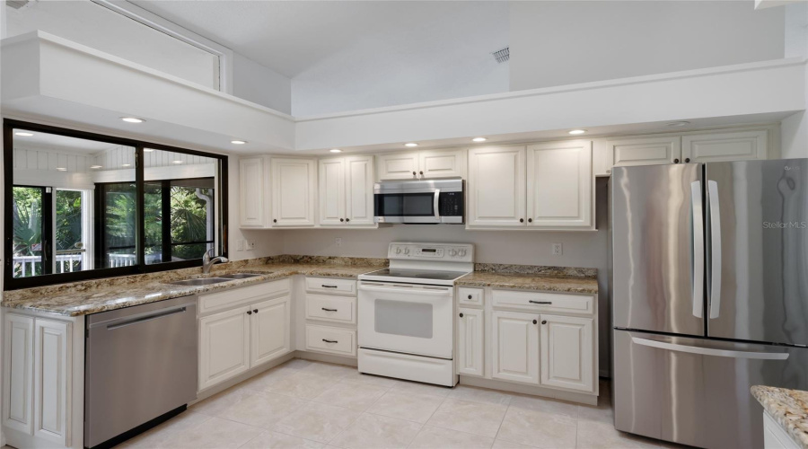 Sarasota, Florida 34232, 3 Bedroom Bedrooms, ,2 Bathroombathrooms,Residential,For Sale,Faulkwood,0,Mfra4695397