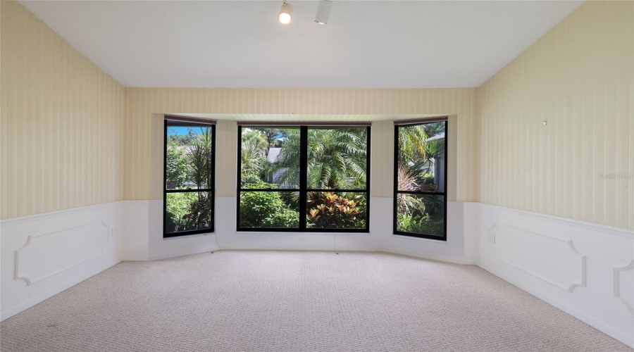 Multiple Purpose Room. Dining Room/Office/Den Or Playroom.