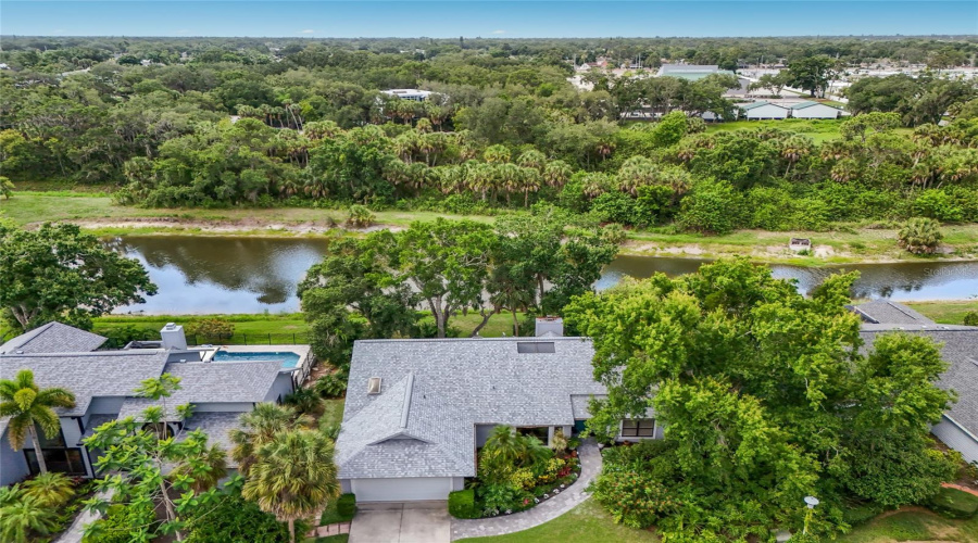 Sarasota, Florida 34232, 3 Bedroom Bedrooms, ,2 Bathroombathrooms,Residential,For Sale,Faulkwood,0,Mfra4695397