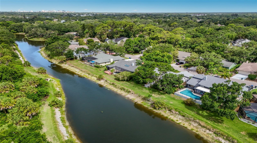 Sarasota, Florida 34232, 3 Bedroom Bedrooms, ,2 Bathroombathrooms,Residential,For Sale,Faulkwood,0,Mfra4695397