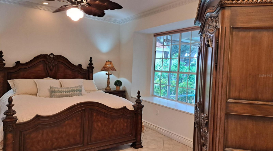Sarasota, Florida 34239, 3 Bedroom Bedrooms, ,2 Bathroombathrooms,Residential,For Sale,Burton,0,Mfro6367915
