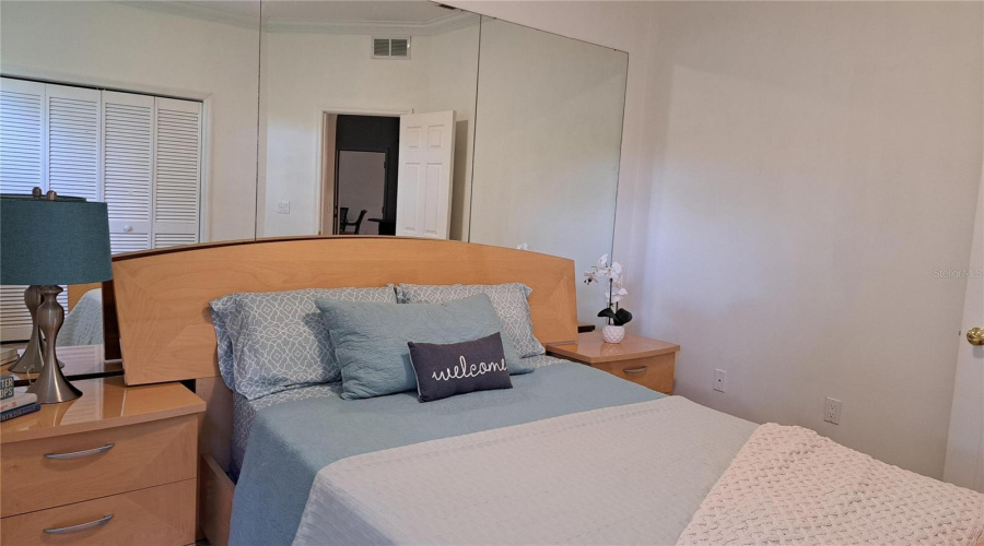 Sarasota, Florida 34239, 3 Bedroom Bedrooms, ,2 Bathroombathrooms,Residential,For Sale,Burton,0,Mfro6367915