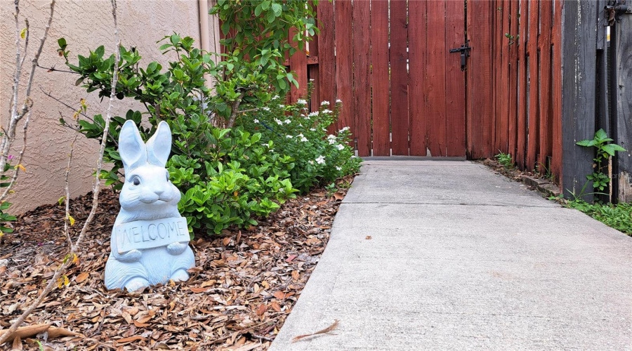 Sarasota, Florida 34239, 3 Bedroom Bedrooms, ,2 Bathroombathrooms,Residential,For Sale,Burton,0,Mfro6367915
