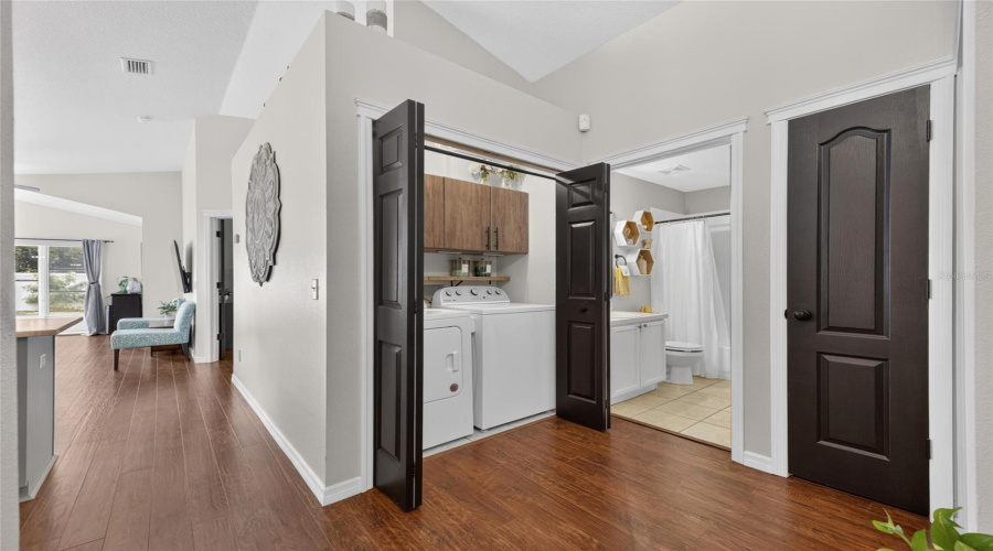 Apollo Beach, Florida 33572, 3 Bedroom Bedrooms, ,2 Bathroombathrooms,Residential,For Sale,Devonbridge Garden,0,Mfrtb8540995