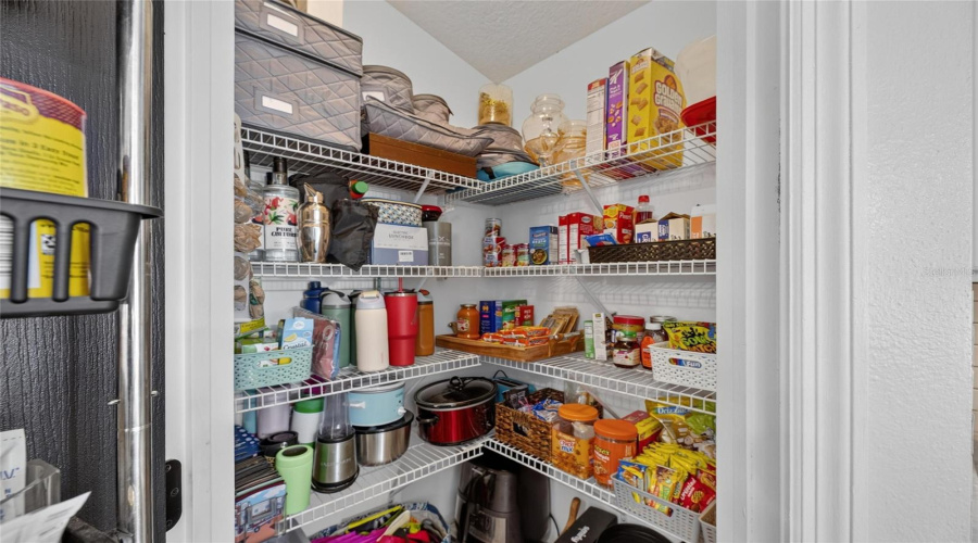 Apollo Beach, Florida 33572, 3 Bedroom Bedrooms, ,2 Bathroombathrooms,Residential,For Sale,Devonbridge Garden,0,Mfrtb8540995