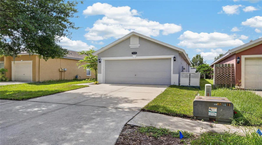 Apollo Beach, Florida 33572, 3 Bedroom Bedrooms, ,2 Bathroombathrooms,Residential,For Sale,Devonbridge Garden,0,Mfrtb8540995