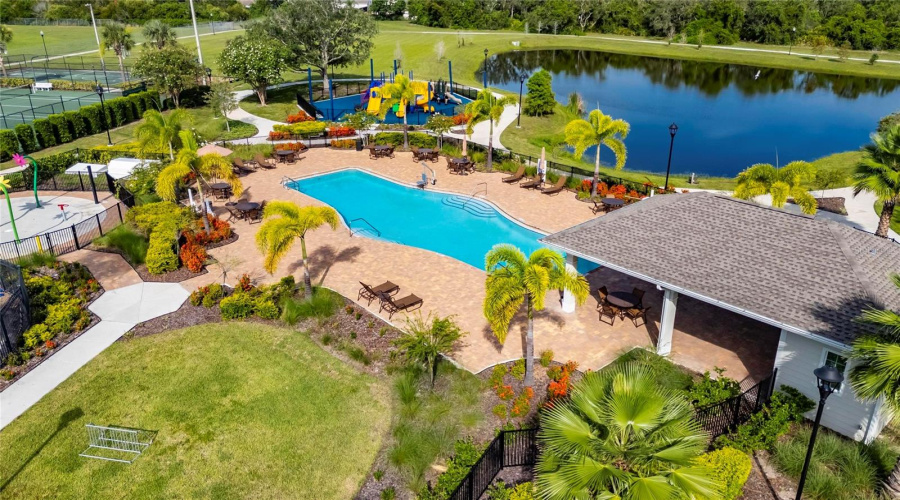Apollo Beach, Florida 33572, 3 Bedroom Bedrooms, ,2 Bathroombathrooms,Residential,For Sale,Devonbridge Garden,0,Mfrtb8540995