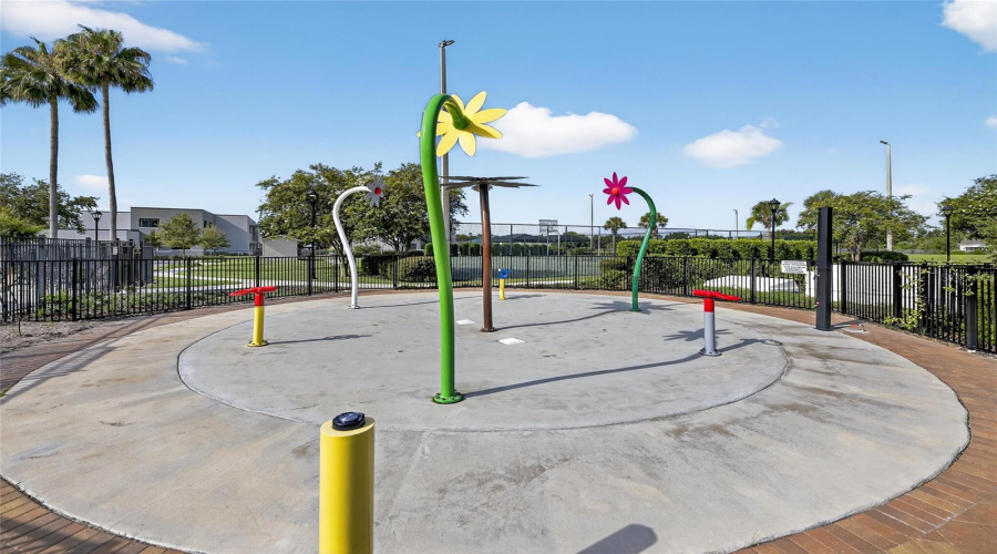 Apollo Beach, Florida 33572, 3 Bedroom Bedrooms, ,2 Bathroombathrooms,Residential,For Sale,Devonbridge Garden,0,Mfrtb8540995