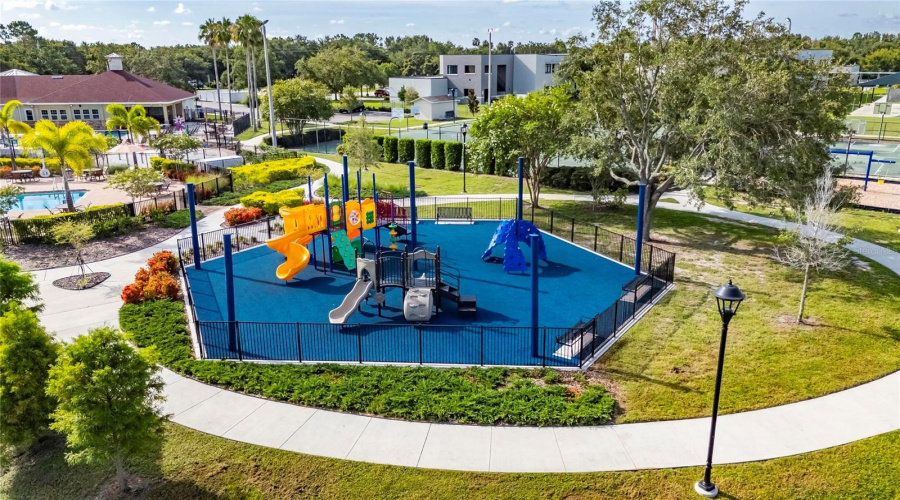 Apollo Beach, Florida 33572, 3 Bedroom Bedrooms, ,2 Bathroombathrooms,Residential,For Sale,Devonbridge Garden,0,Mfrtb8540995