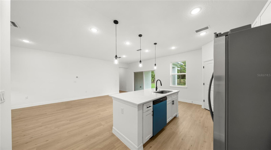 Citrus Springs, Florida 34433, 4 Bedroom Bedrooms, ,2 Bathroombathrooms,Residential,For Sale,Stafford,0,Mfrtb8542907