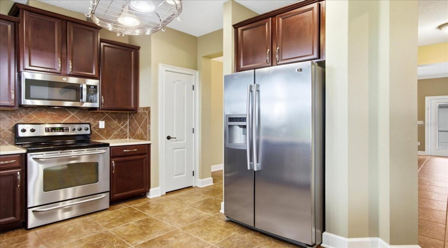 Windermere, Florida 34786, 2 Bedroom Bedrooms, ,2 Bathroombathrooms,Residential,For Sale,Bentonshire,0,Mfro6436022