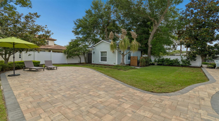Winter Park, Florida 32789, 4 Bedroom Bedrooms, ,4 Bathroombathrooms,Residential,For Sale,Magnolia Ave,0,Mfro6396118
