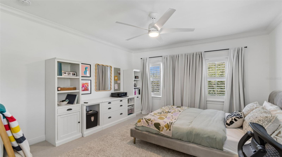 Winter Park, Florida 32789, 4 Bedroom Bedrooms, ,4 Bathroombathrooms,Residential,For Sale,Magnolia Ave,0,Mfro6396118