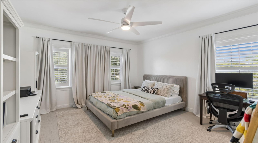 Winter Park, Florida 32789, 4 Bedroom Bedrooms, ,4 Bathroombathrooms,Residential,For Sale,Magnolia Ave,0,Mfro6396118