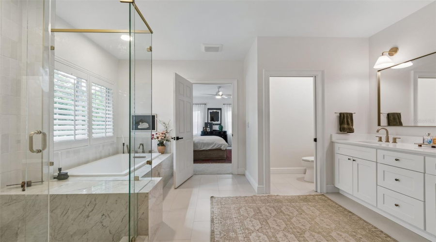 Winter Park, Florida 32789, 4 Bedroom Bedrooms, ,4 Bathroombathrooms,Residential,For Sale,Magnolia Ave,0,Mfro6396118