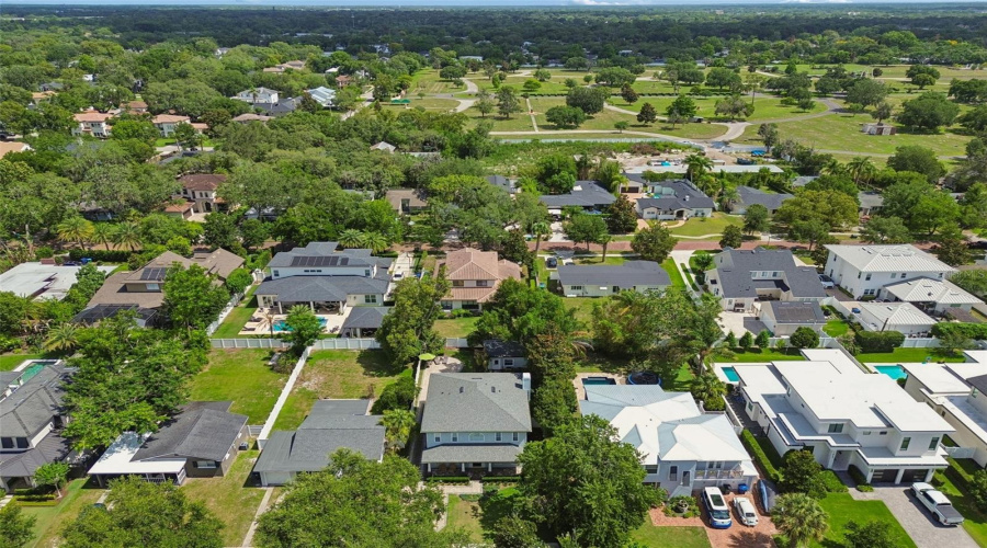 Winter Park, Florida 32789, 4 Bedroom Bedrooms, ,4 Bathroombathrooms,Residential,For Sale,Magnolia Ave,0,Mfro6396118