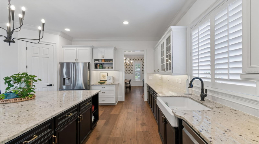 Winter Park, Florida 32789, 4 Bedroom Bedrooms, ,4 Bathroombathrooms,Residential,For Sale,Magnolia Ave,0,Mfro6396118