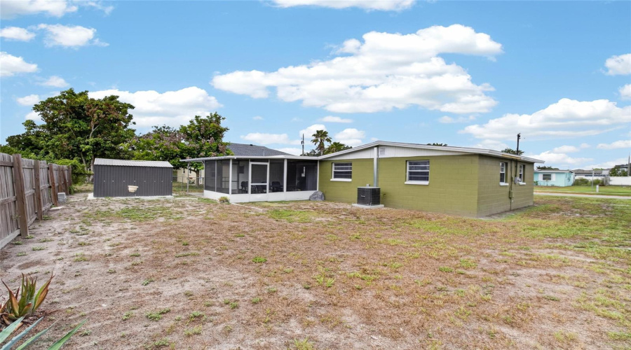 Tampa, Florida 33619, 3 Bedroom Bedrooms, ,1 Bathroombathrooms,Residential,For Sale,87Th,0,Mfro6426725