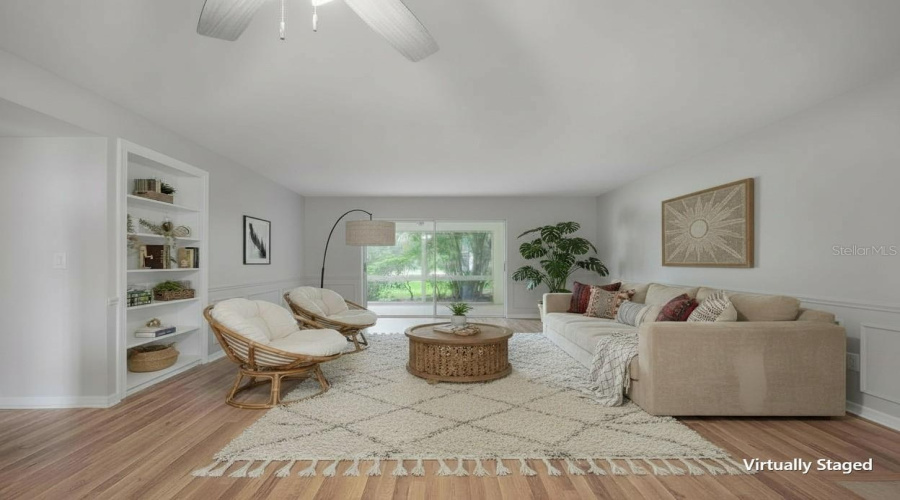Tampa, Florida 33618, 2 Bedroom Bedrooms, ,2 Bathroombathrooms,Residential,For Sale,Carrollwood,0,Mfrtb8542639