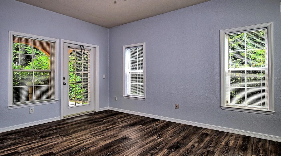 Orlando, Florida 32839, 2 Bedroom Bedrooms, ,2 Bathroombathrooms,Residential,For Sale,Conroy,0,Mfro6436670