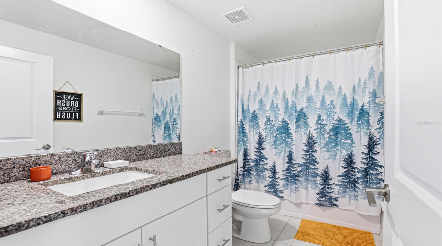 Plant City, Florida 33565, 4 Bedroom Bedrooms, ,2 Bathroombathrooms,Residential,For Sale,Natural Trace,0,Mfrtb8530344