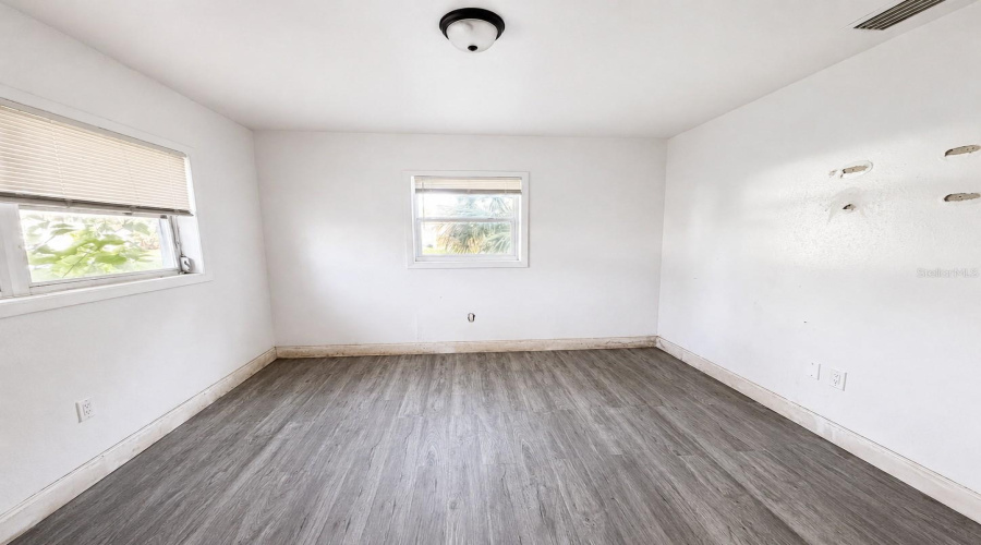 New Port Richey, Florida 34652, 3 Bedroom Bedrooms, ,1 Bathroombathrooms,Residential,For Sale,Dianne,0,Mfrw7888954