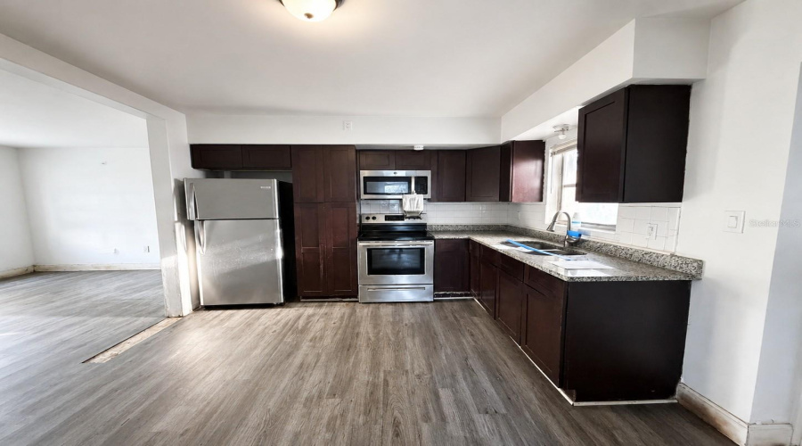 New Port Richey, Florida 34652, 3 Bedroom Bedrooms, ,1 Bathroombathrooms,Residential,For Sale,Dianne,0,Mfrw7888954