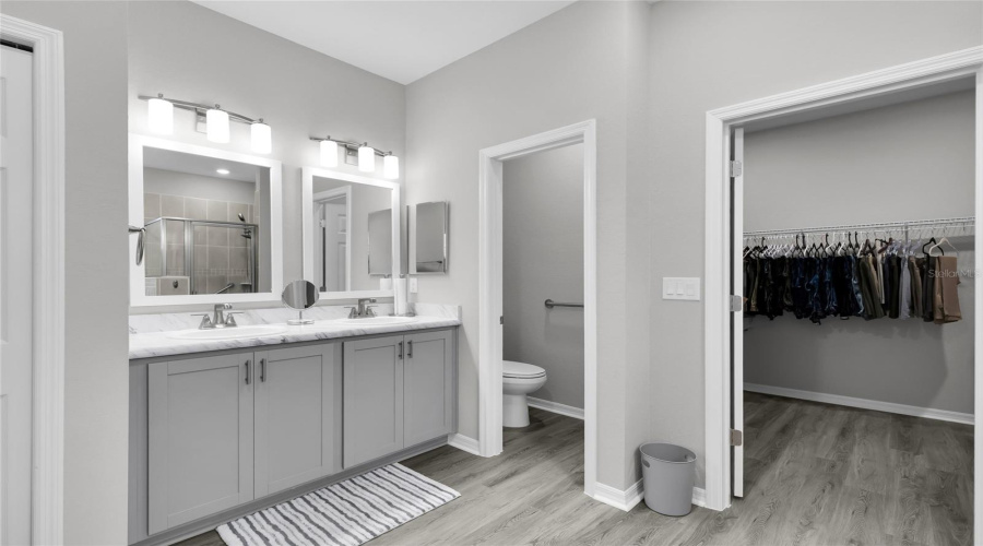 Ocala, Florida 34476, 5 Bedroom Bedrooms, ,3 Bathroombathrooms,Residential,For Sale,107Th,0,Mfrom731035