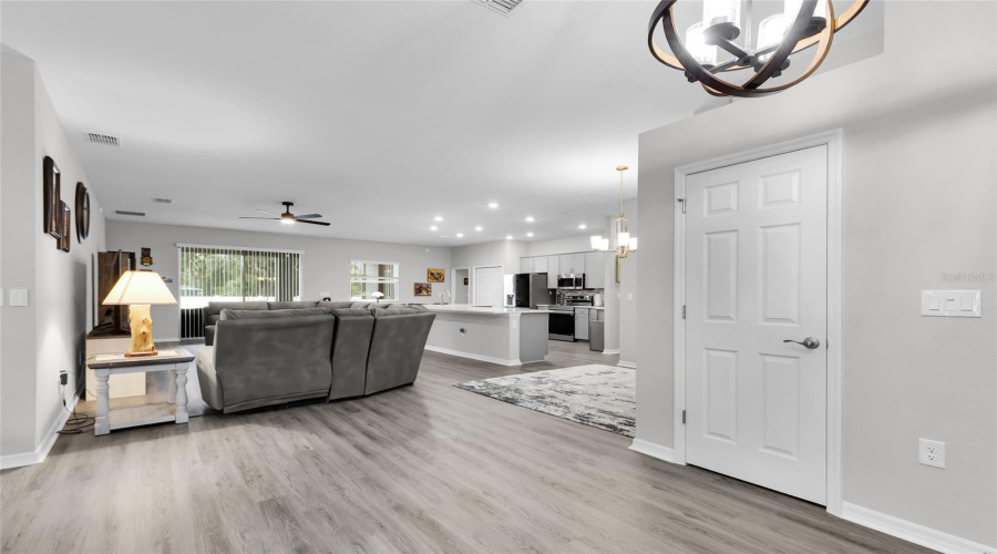Ocala, Florida 34476, 5 Bedroom Bedrooms, ,3 Bathroombathrooms,Residential,For Sale,107Th,0,Mfrom731035