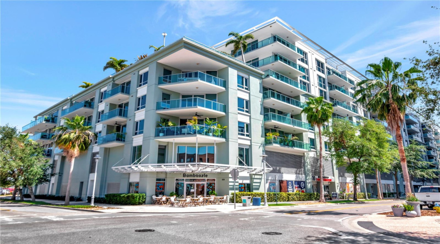 Tampa, Florida 33602, 2 Bedroom Bedrooms, ,2 Bathroombathrooms,Residential,For Sale,12Th,0,Mfrtb8541492