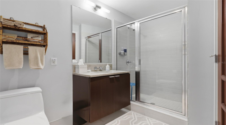 Tampa, Florida 33602, 2 Bedroom Bedrooms, ,2 Bathroombathrooms,Residential,For Sale,12Th,0,Mfrtb8541492