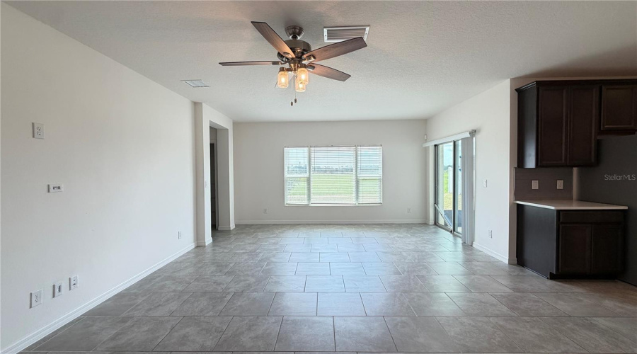 St Cloud, Florida 34771, 5 Bedroom Bedrooms, ,3 Bathroombathrooms,Residential,For Sale,Camilla,0,Mfrs5155673