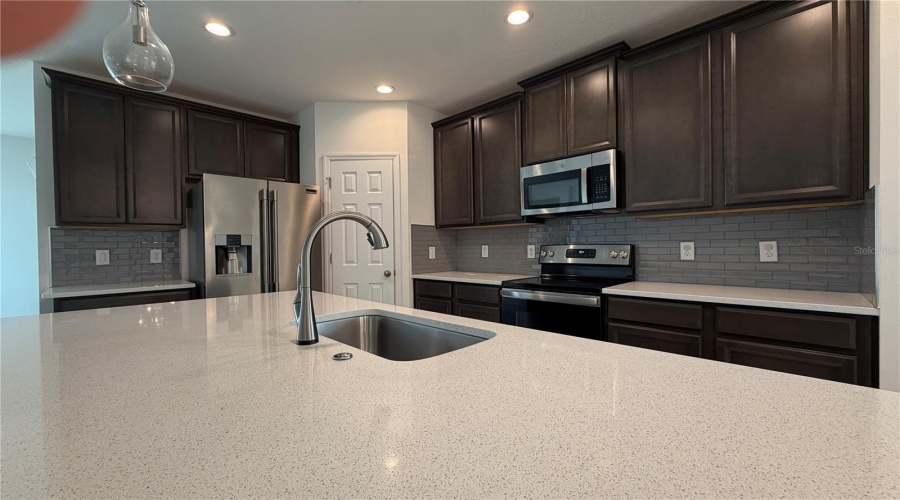 St Cloud, Florida 34771, 5 Bedroom Bedrooms, ,3 Bathroombathrooms,Residential,For Sale,Camilla,0,Mfrs5155673