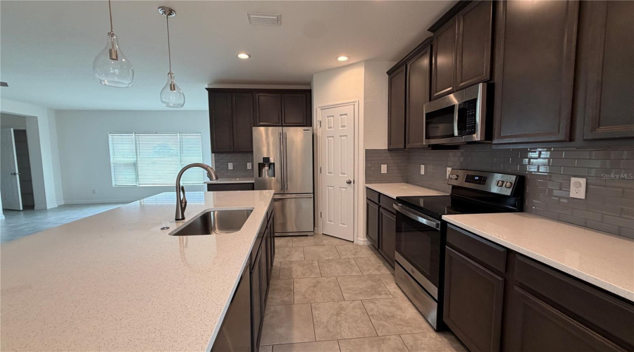 St Cloud, Florida 34771, 5 Bedroom Bedrooms, ,3 Bathroombathrooms,Residential,For Sale,Camilla,0,Mfrs5155673