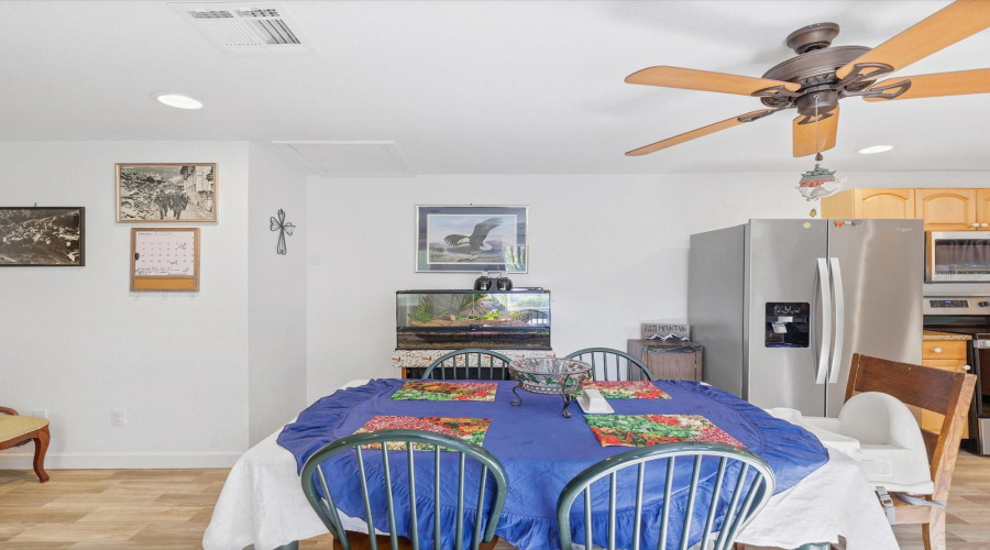 Dade City, Florida 33525, 3 Bedroom Bedrooms, ,2 Bathroombathrooms,Residential,For Sale,Clinton,0,Mfrtb8468434