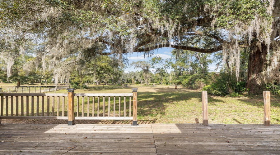 Dade City, Florida 33525, 3 Bedroom Bedrooms, ,2 Bathroombathrooms,Residential,For Sale,Clinton,0,Mfrtb8468434