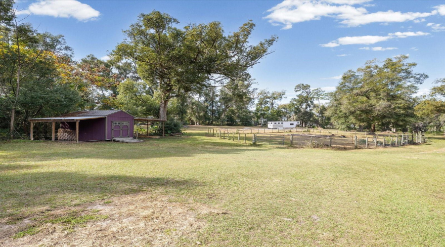 Dade City, Florida 33525, 3 Bedroom Bedrooms, ,2 Bathroombathrooms,Residential,For Sale,Clinton,0,Mfrtb8468434