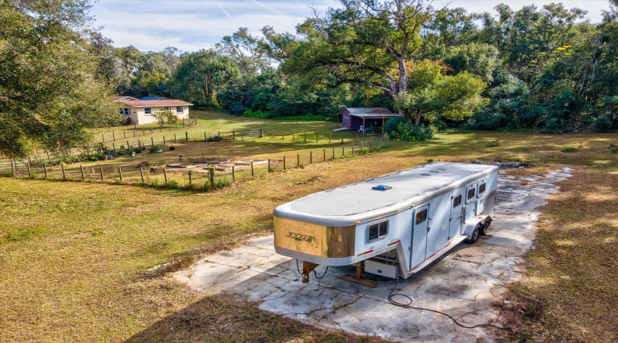 Dade City, Florida 33525, 3 Bedroom Bedrooms, ,2 Bathroombathrooms,Residential,For Sale,Clinton,0,Mfrtb8468434