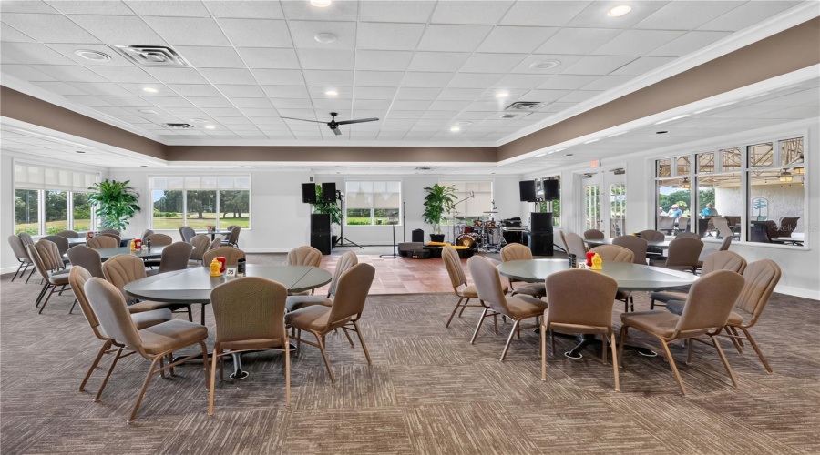 Cypresswood Clubhouse With Restaurant And Gathering Spaces