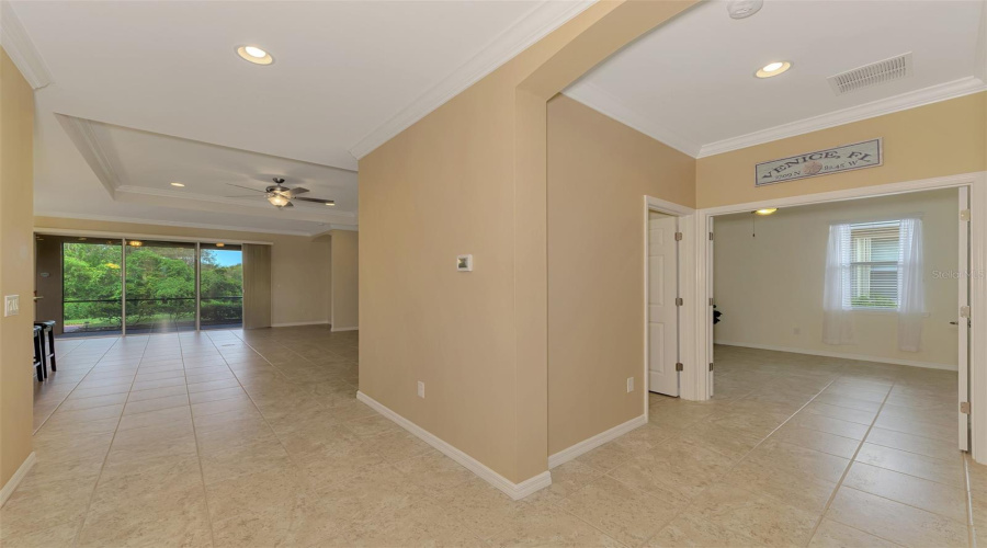 Venice, Florida 34293, 3 Bedroom Bedrooms, ,2 Bathroombathrooms,Residential,For Sale,Canyonland,0,Mfrn6145469