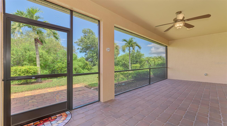 Venice, Florida 34293, 3 Bedroom Bedrooms, ,2 Bathroombathrooms,Residential,For Sale,Canyonland,0,Mfrn6145469