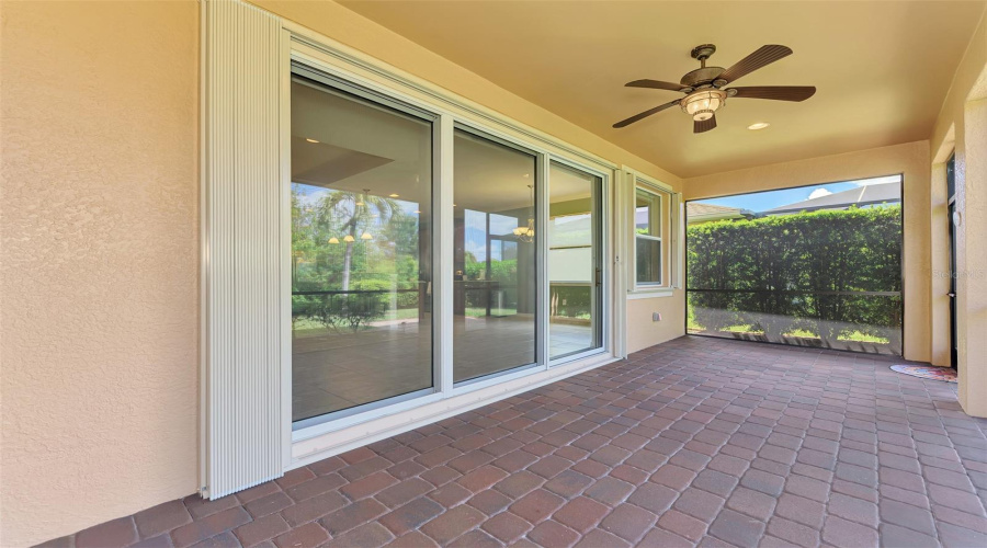 Covered Rear Lanai