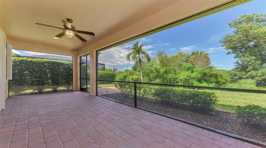 Spacious Covered Rear Lanai