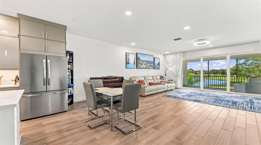 Seminole, Florida 33777, 3 Bedroom Bedrooms, ,2 Bathroombathrooms,Residential,For Sale,Key Haven,0,Mfrtb8542161