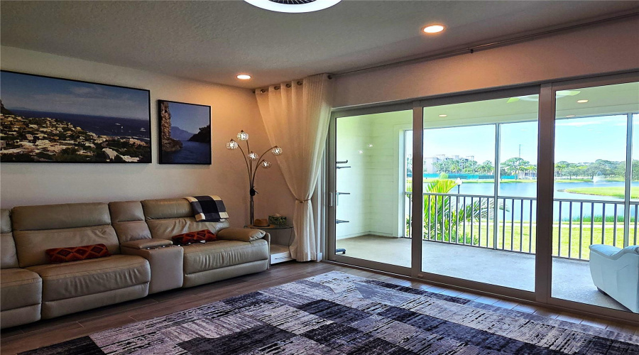 Seminole, Florida 33777, 3 Bedroom Bedrooms, ,2 Bathroombathrooms,Residential,For Sale,Key Haven,0,Mfrtb8542161