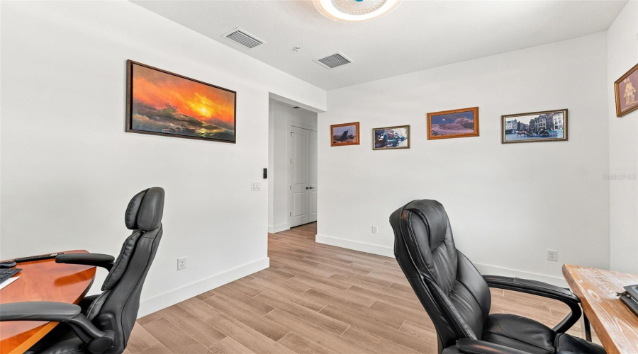 Seminole, Florida 33777, 3 Bedroom Bedrooms, ,2 Bathroombathrooms,Residential,For Sale,Key Haven,0,Mfrtb8542161