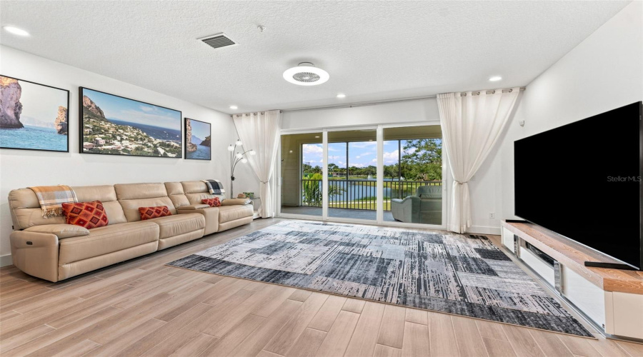 Seminole, Florida 33777, 3 Bedroom Bedrooms, ,2 Bathroombathrooms,Residential,For Sale,Key Haven,0,Mfrtb8542161