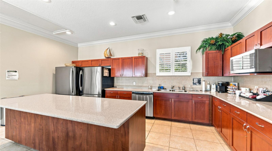 Seminole, Florida 33777, 3 Bedroom Bedrooms, ,2 Bathroombathrooms,Residential,For Sale,Key Haven,0,Mfrtb8542161