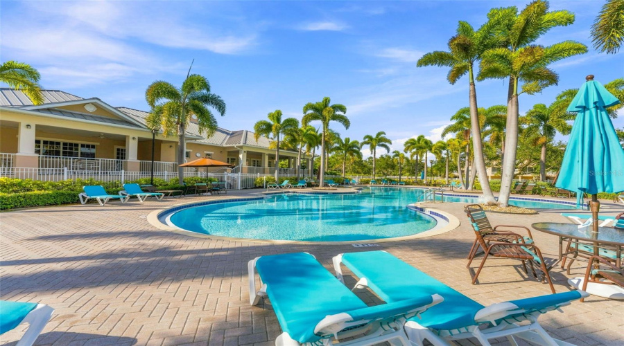 Seminole, Florida 33777, 3 Bedroom Bedrooms, ,2 Bathroombathrooms,Residential,For Sale,Key Haven,0,Mfrtb8542161